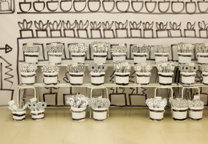 Things to do in London this weekend: a display of 2D black and white line drawing flowers, laid out like a florist shop display
