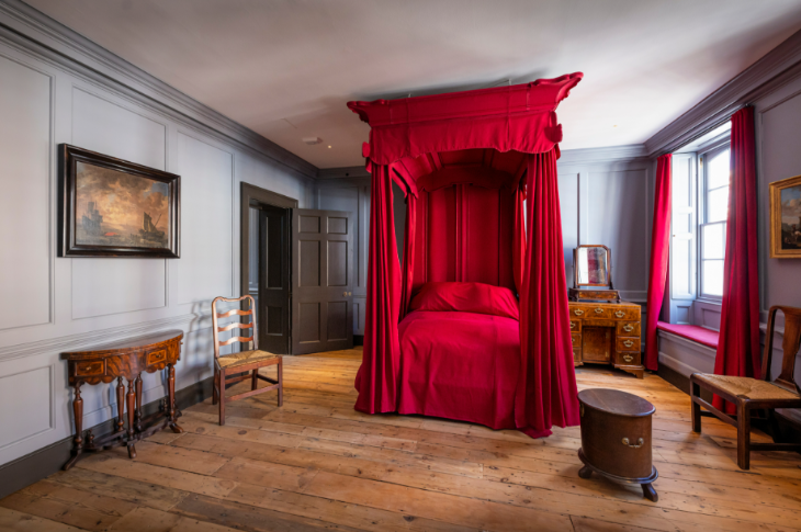 What's on in London today: Handel's former bedroom in Mayfair, with a four poster bed