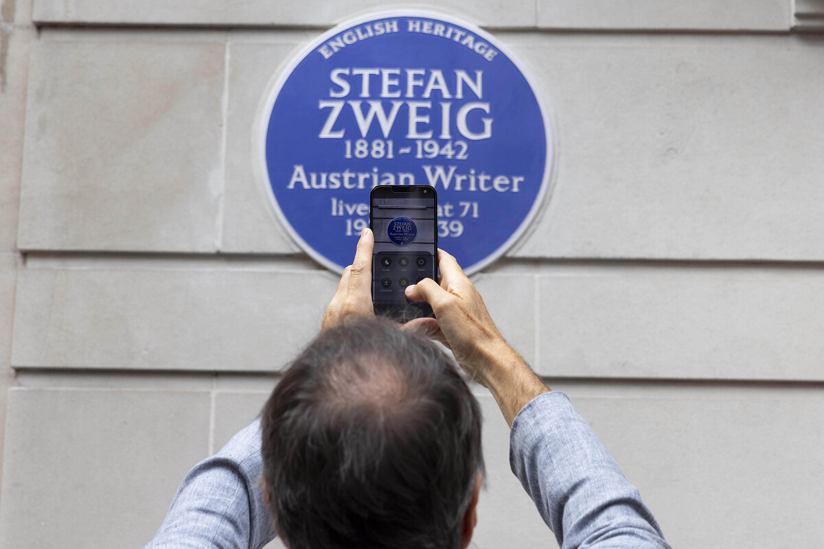 The Nazis Had This Marylebone Address In Their 'Black Book'. Now It's Got A Blue Plaque