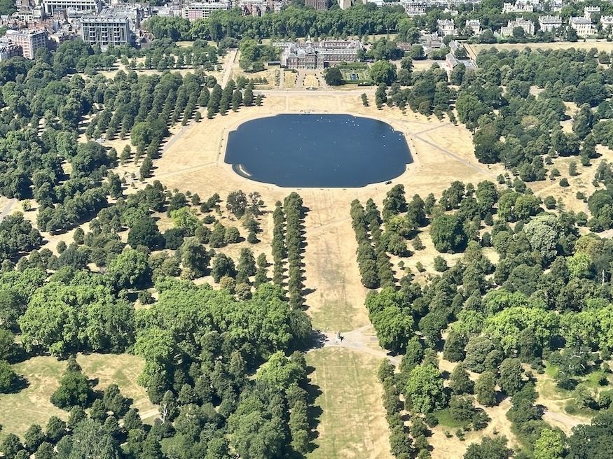 The Round Pond and Kensington Palace from the Goodyear Blimp