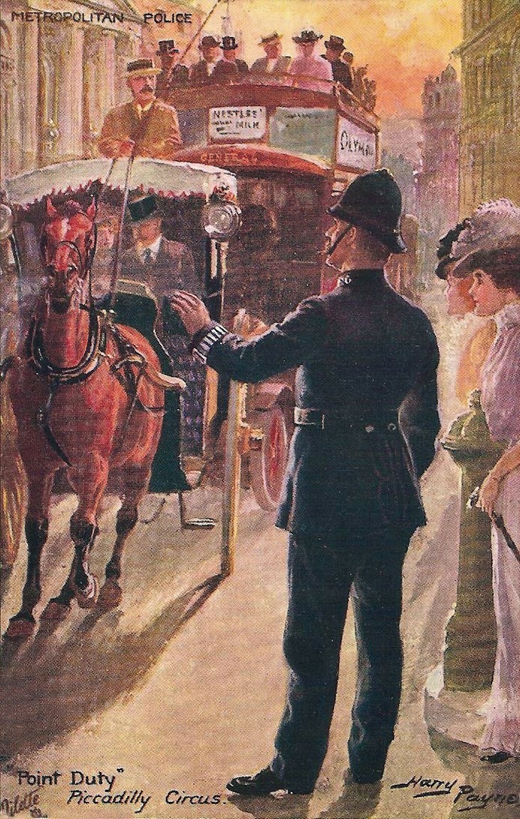 A police officer on traffic duty in 1911