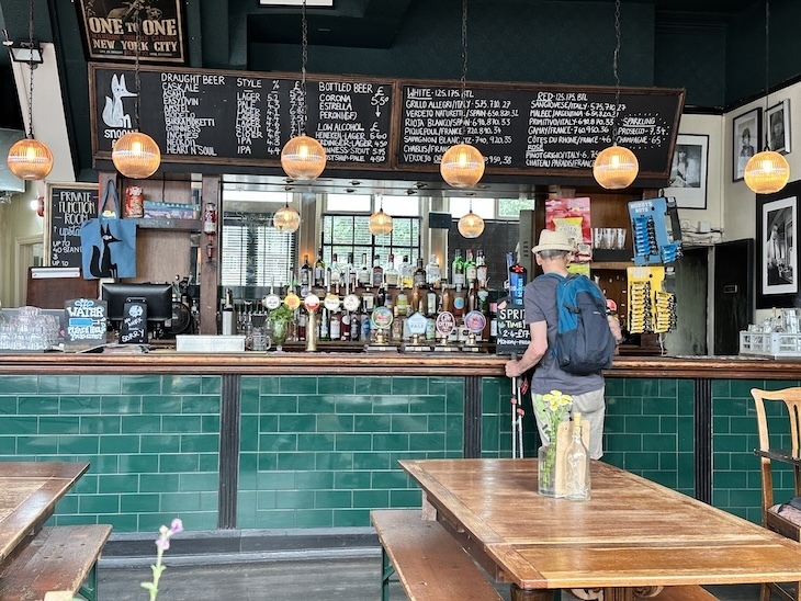 Snooty Fox main bar in islington