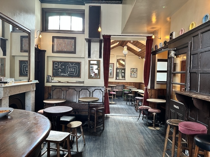 Inside The Pocket in Islington