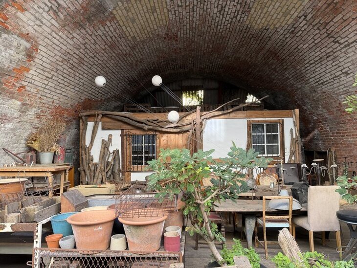A studio in a railway arch