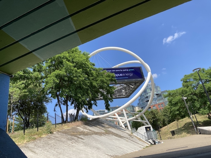 An advertising cradle at Wandsworth Roundabout