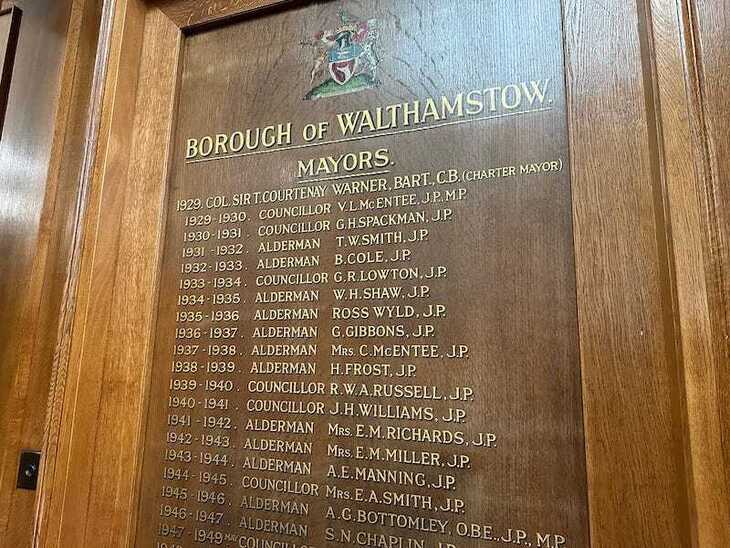 A list showing the mayors of Walthamstow