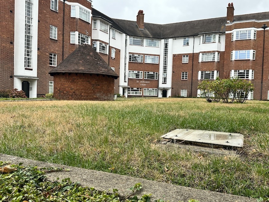 St Leonard's Court, East Sheen