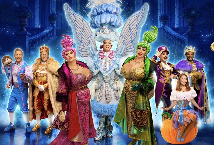 The panto cast